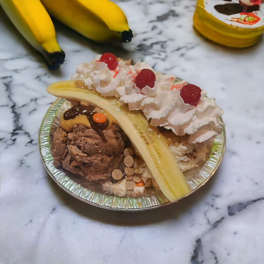 Peanut Butter Delight Banana Split